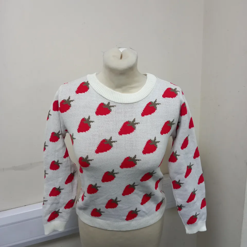 WOMENS STRAWBERRY PRINT CROPPED JUMPER SIZE S