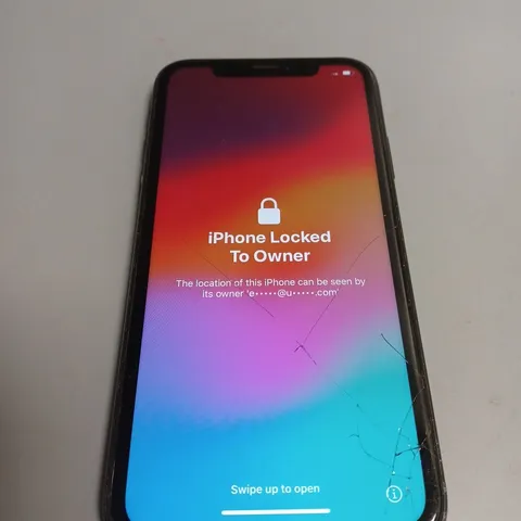 APPLE IPHONE 8