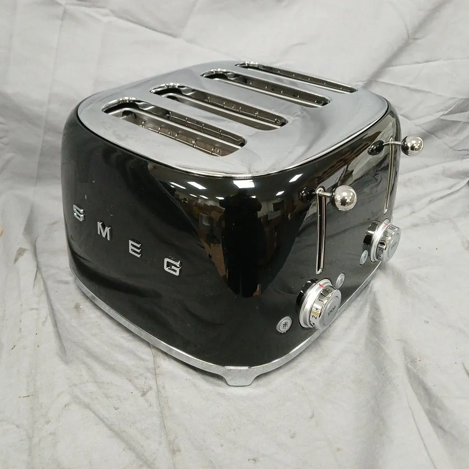 SMEG 50'S STYLE 4-SLICE TOASTER - BLACK