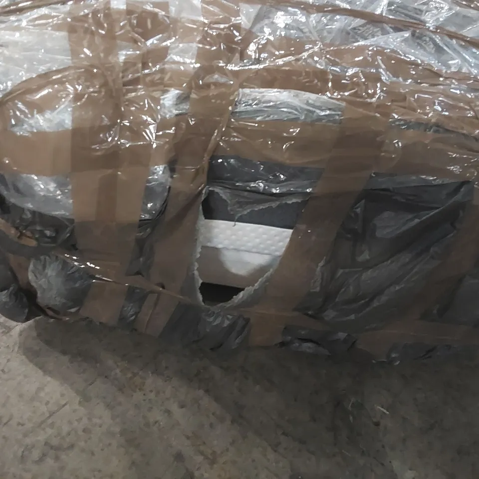 QUALITY BAGGED EMMA ORIGINAL MEMORY FOAM MATTRESS - 4'6 DOUBLE