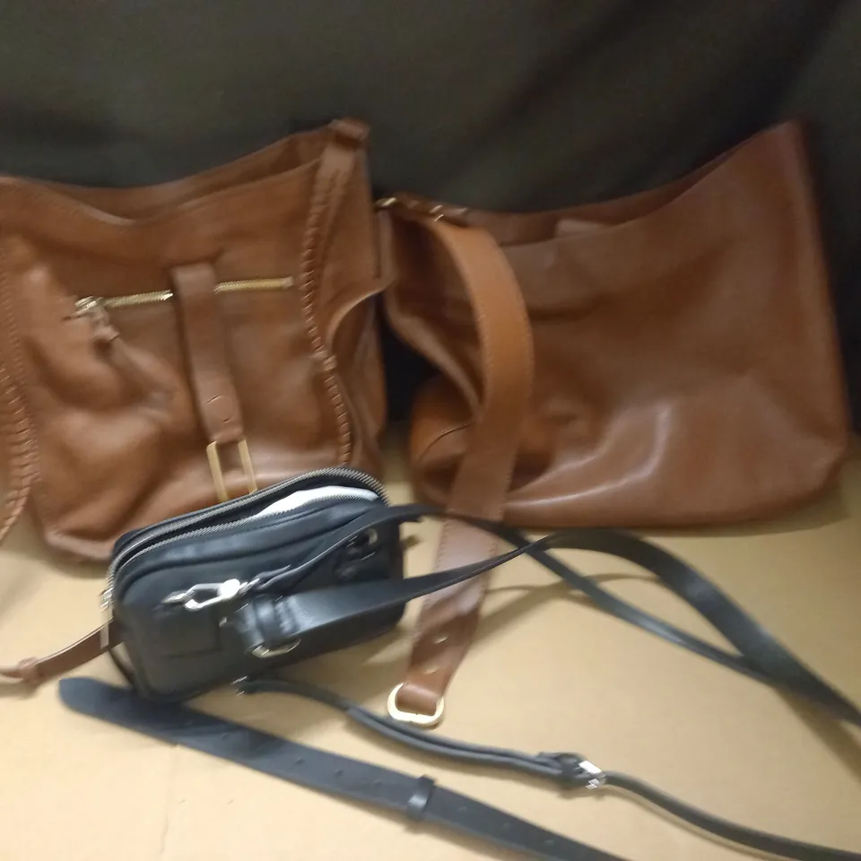 lot of 3 assorted leather look bags