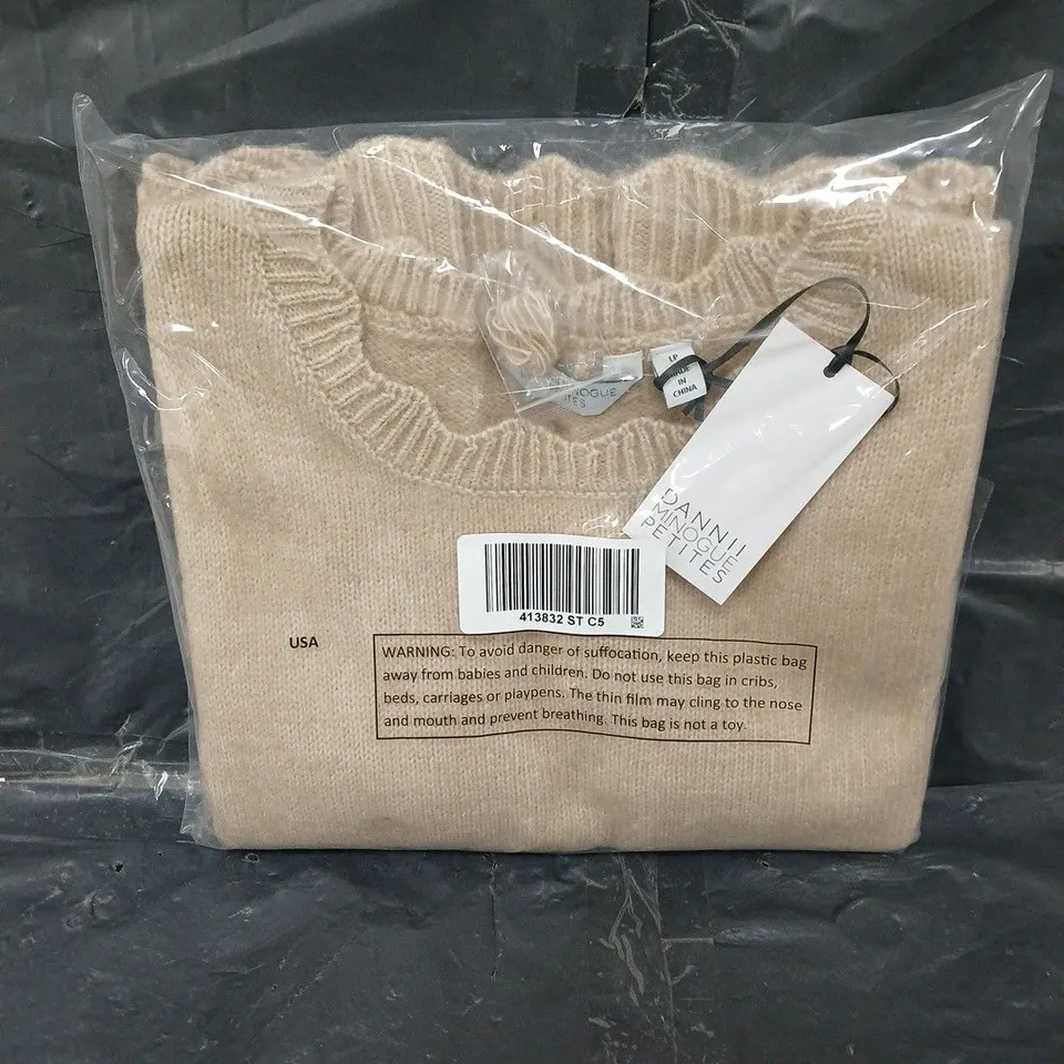 SEALED DANNII MINOGUE KNITTED SCALLOP EDGE VEST PETITE - LP