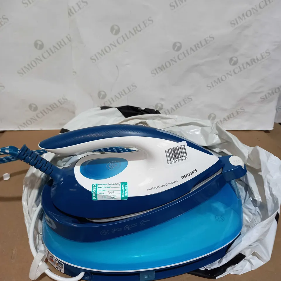 PHILIPS PERFECT CARE COMPACT STEAM IRON 