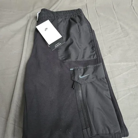 NIKE LOGO TROUSERS SIZE XL - KIDS