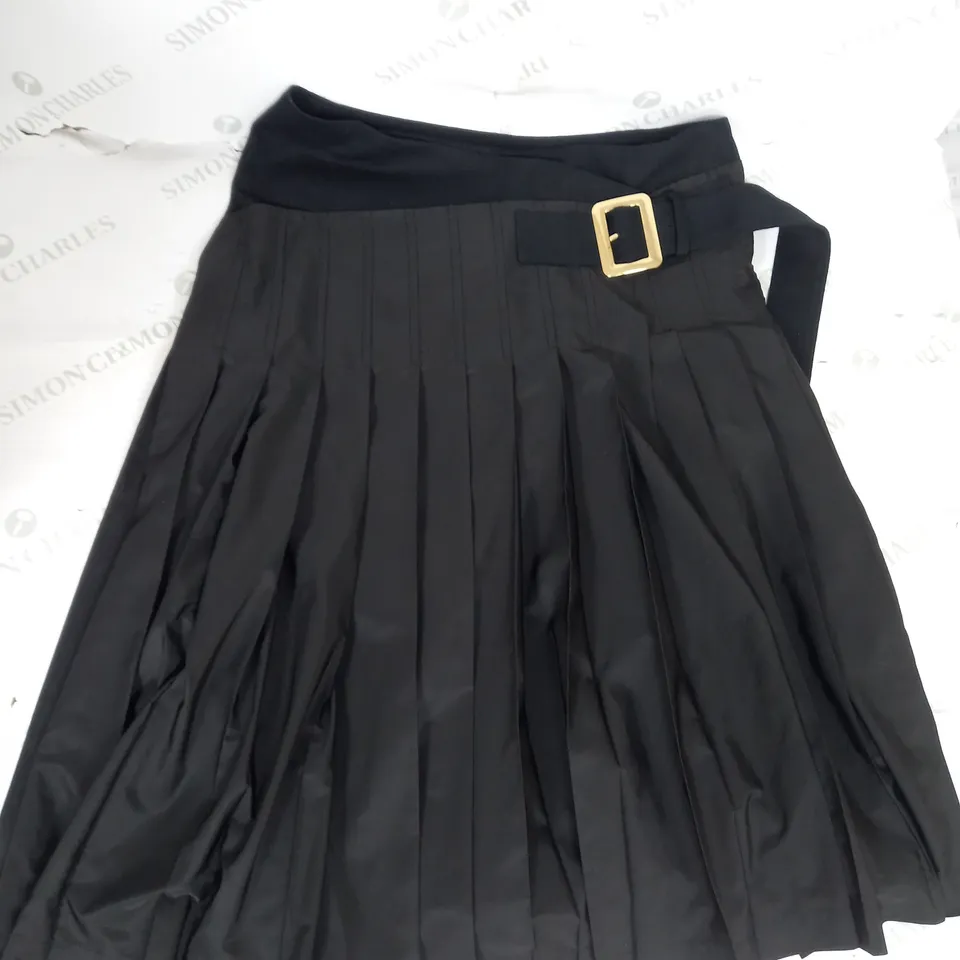 JIGSAW X COLLAGERIE PLEATED KILT SKIT IN BLACK SIZE 14