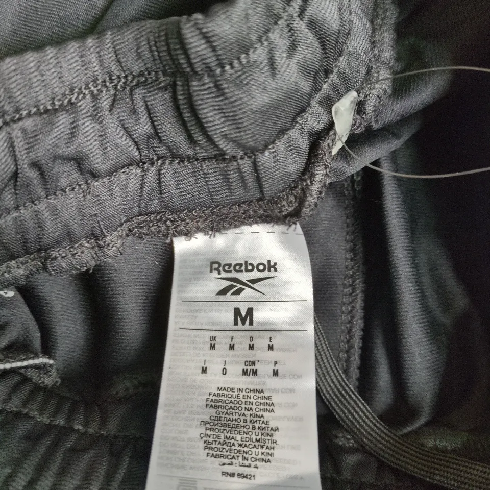 UK M REEBOK SOCCER TRACK PANTS – BLACK