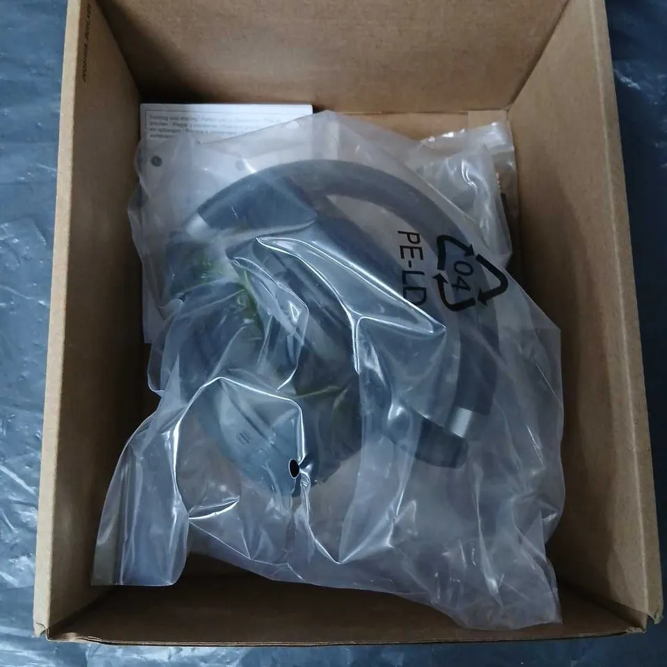 SENNHEISER HD 450SE WIRELESS HEADPHONES