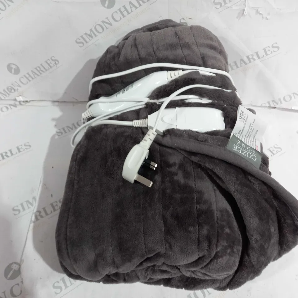  COZEE HOME HEATED BLANKET IN CHARCOAL 