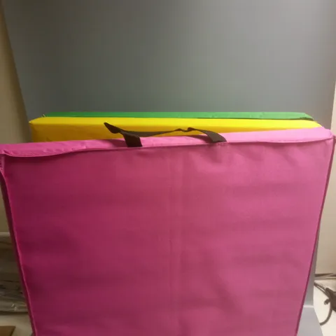 UNBRANDED MULTI COLOUR FOAM PADDING 