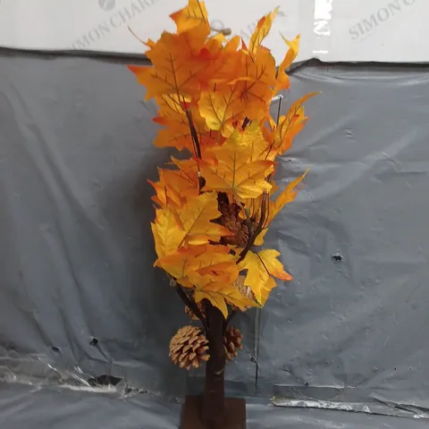 AUTUMN LEAF LIGHT UP TREE