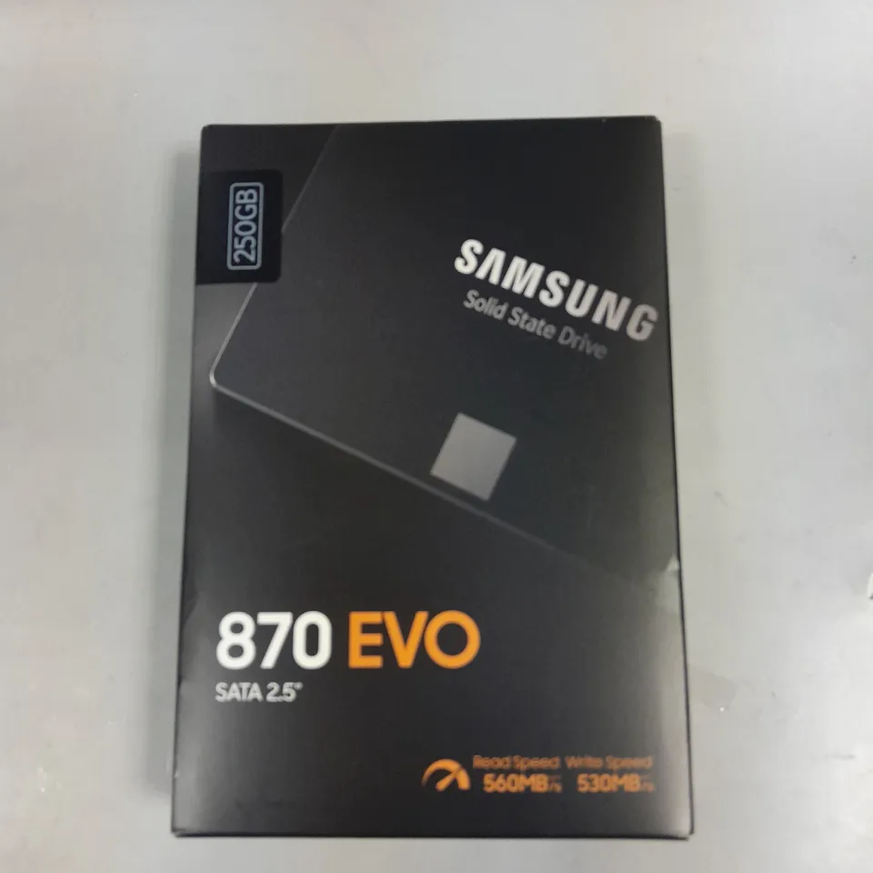 SEALED SAMSUNG 870 EVO 250GB SATA 2.5" SOLID STATE DRIVE - MZ-77E250