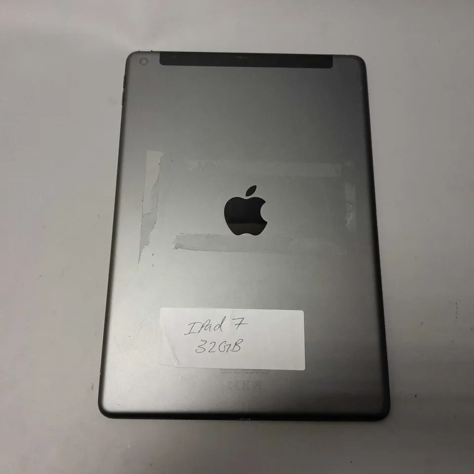 APPLE IPAD 10.2 A2429