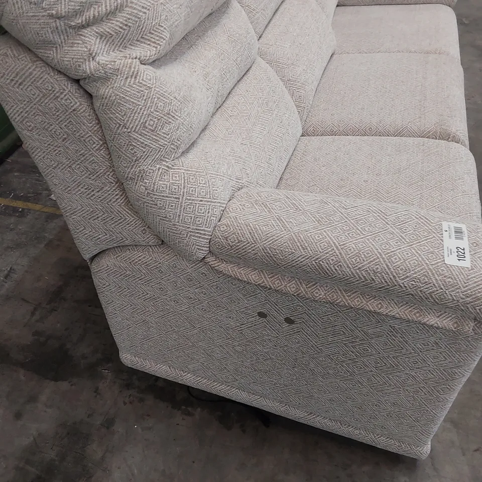 QUALITY BRITISH DESIGNER G PLAN MALVERN POWER RECLINING THREE SEATER SOFA NEBULAR BLUSH FABRIC 