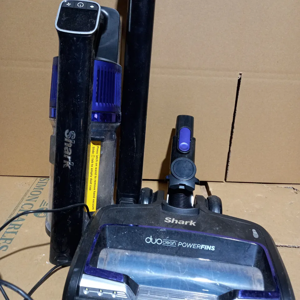SHARK CORDLESS STICK VACUUM CLEANER PET PRO MODEL