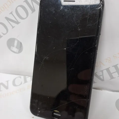 IPHONE 8 IN BLACK