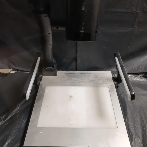 GENEE VISION 8100 DIGITAL VISUALISER