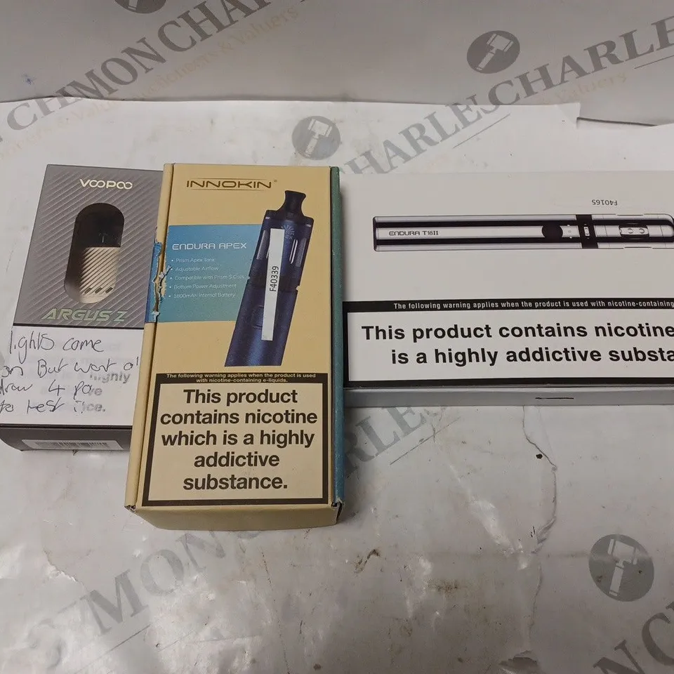 APPROXIMATELY 16 VAPES & E-CIGARETTES TO INCLUDE INNOKIN ENDURA APEX, VOOPOO ARGUS Z, INNOKIN ENDURA T8II, ETC