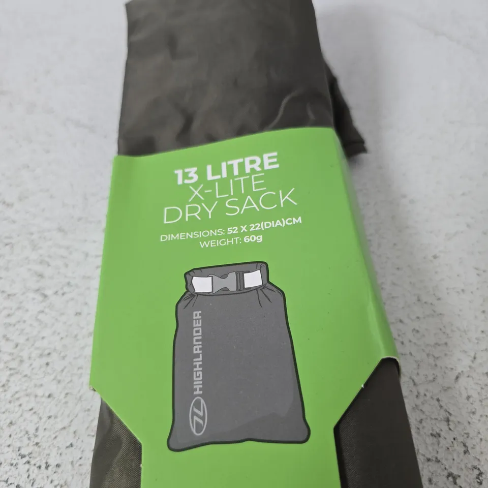 HIGHLANDER OUTDOOR 13 LITRE DRY SACK – X-LITE