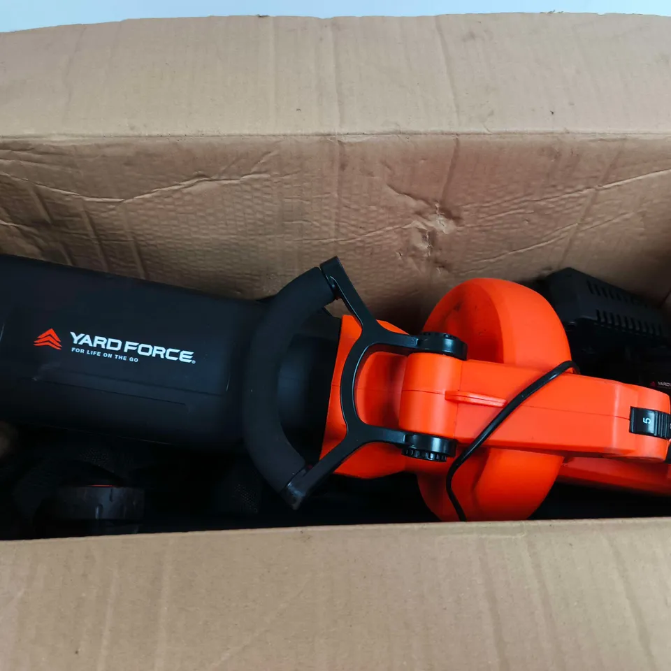 BOXED YARDFORCE CORDLESS BLOWER VACUUM