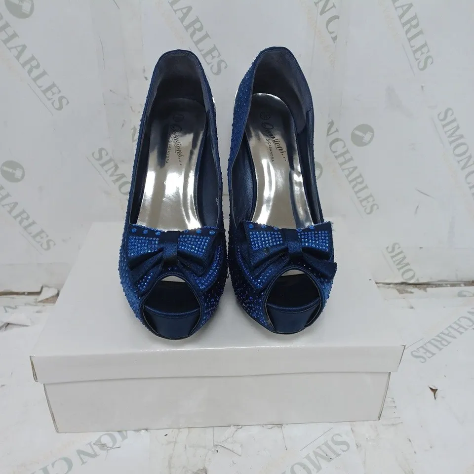 LOT OF 10 PAIRS OF OCCASIONS BY CASANDRA SHOES