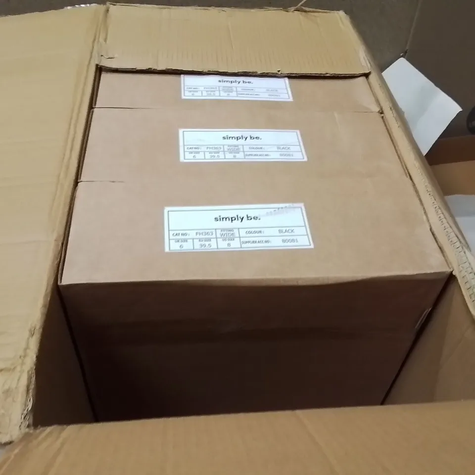 BOXED BRAND NEW APPROXIMATELY 5 SIMPLY BE BREENER WIDE SHOES BLACK SIZE 6