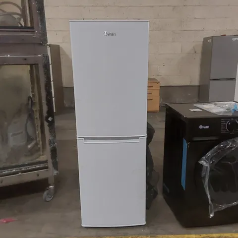 SWAN SR15690W 48CM WIDE, 144CM HIGH, 50/50 SPLIT COMPACT FRIDGE FREEZER - WHITE