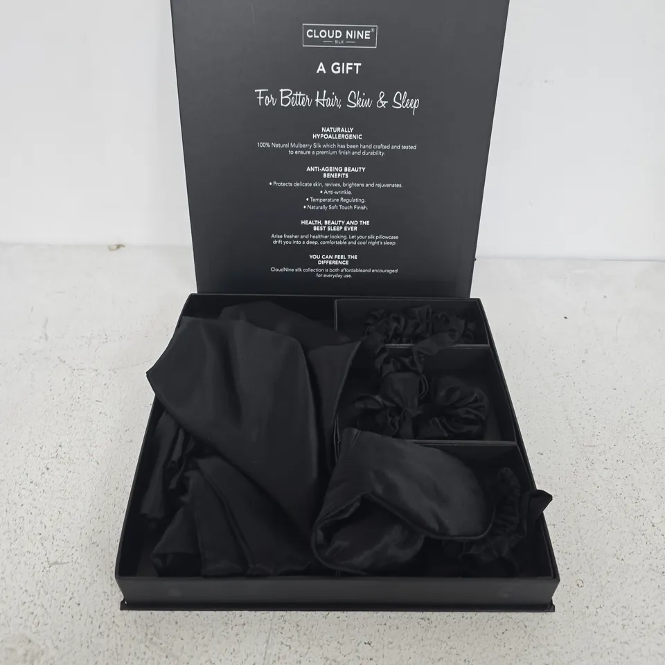 BOXED CLOUD NINE SILK 100% REAL MULBERRY SILK LUXURY GIFT BOX IN BLACK