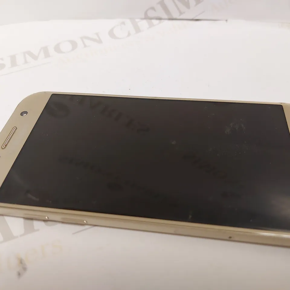 SAMSUNG GALAXY A5 - SM-A520F