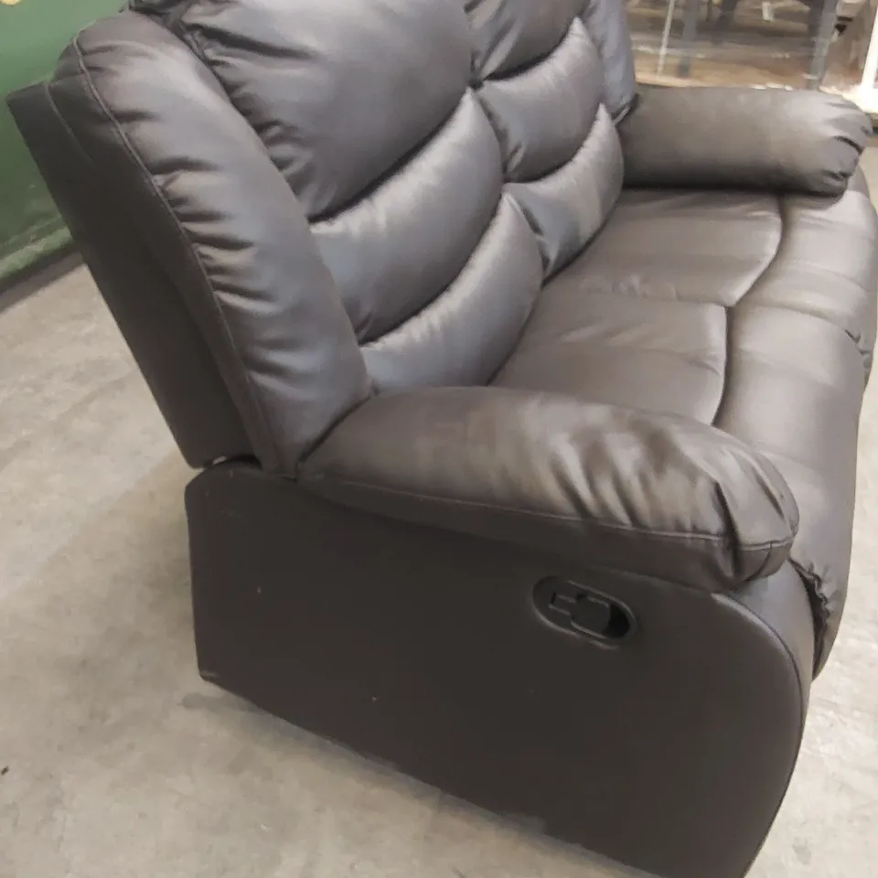 DESIGNER SORRENTO 2 SEATER MANUAL RECLINER SOFA IN FAUX LEATHER 