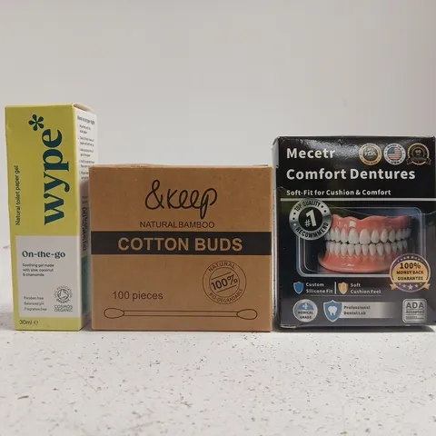 APPROXIMATELY 12 ASSORTED COSMETIC ITEMS INCLUDING VARIOUS MAKES AND BRANDS - COLLECTION ONLY