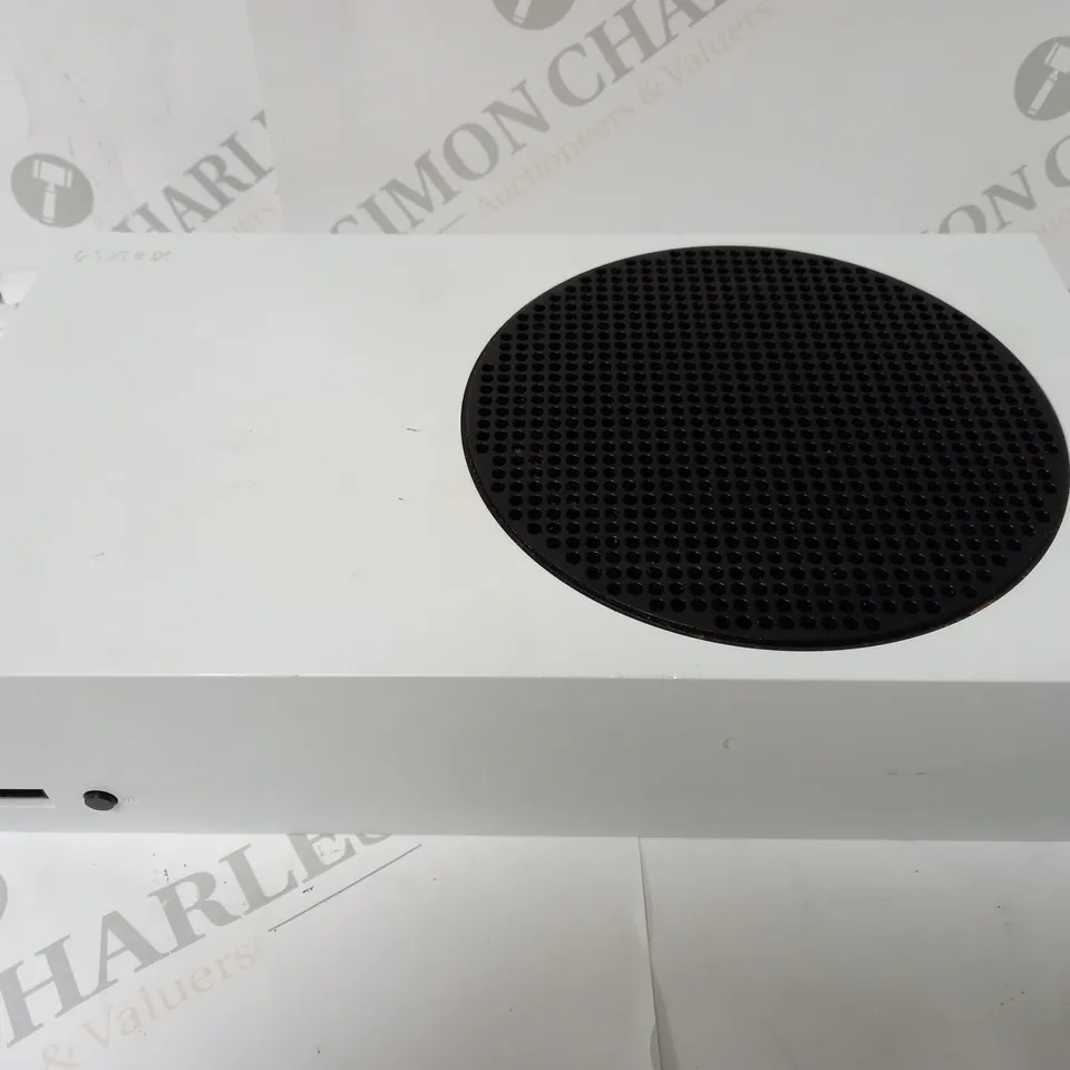 BOXED XBOX SERIES S 1883