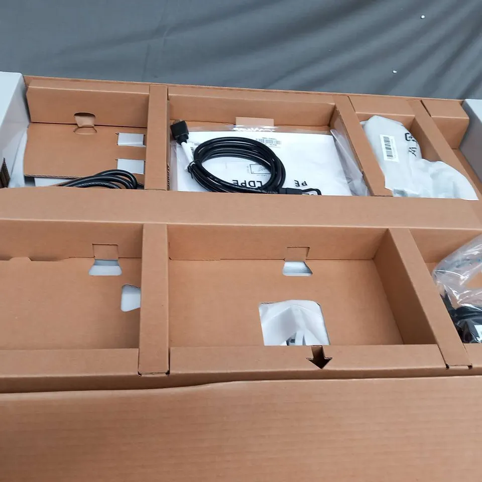 BOXED HP M27FW 68.6CM 27" DIAGONAL FHD MONITOR