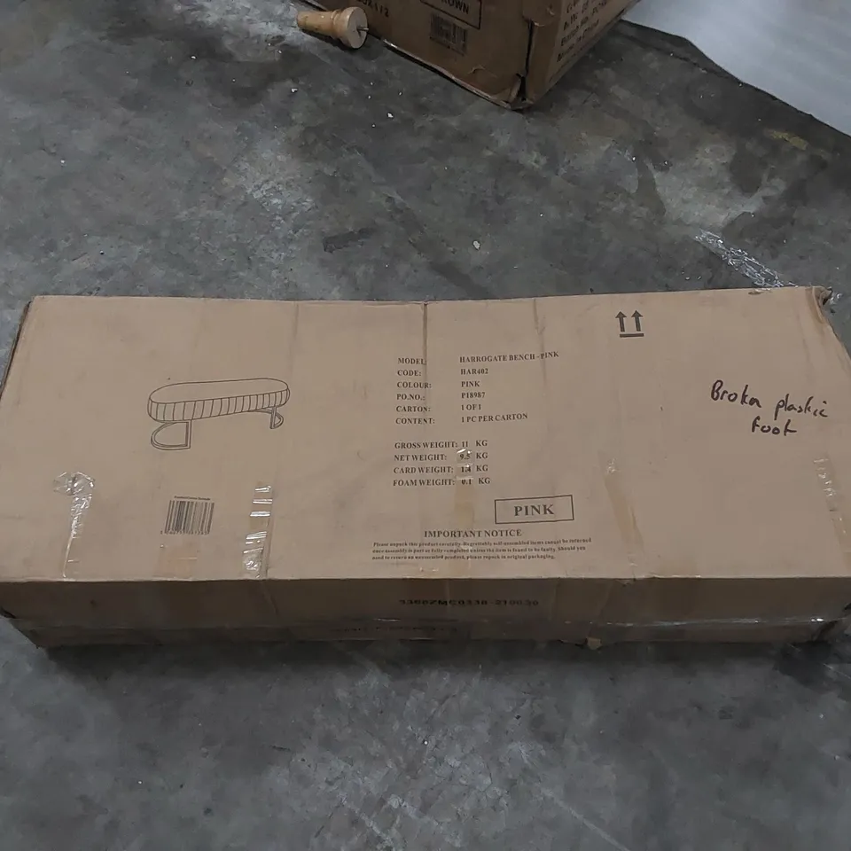 BOXED HARROGATE BENCH -  PINK (1 BOX)