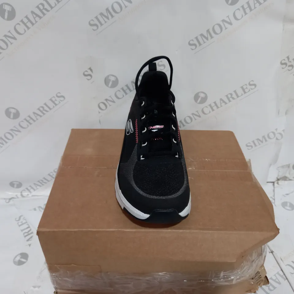 SKETCHERS ARCH FIT MONO LACE-UP TRAINER UK SIZE 5