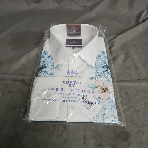 HAWES & CURTIS BRANDON SLIM FIT TWO BUTTON SEMI CUTAWAY SINGLE CUFF SHIRT IN WHITE & BLUE SIZE 3XL