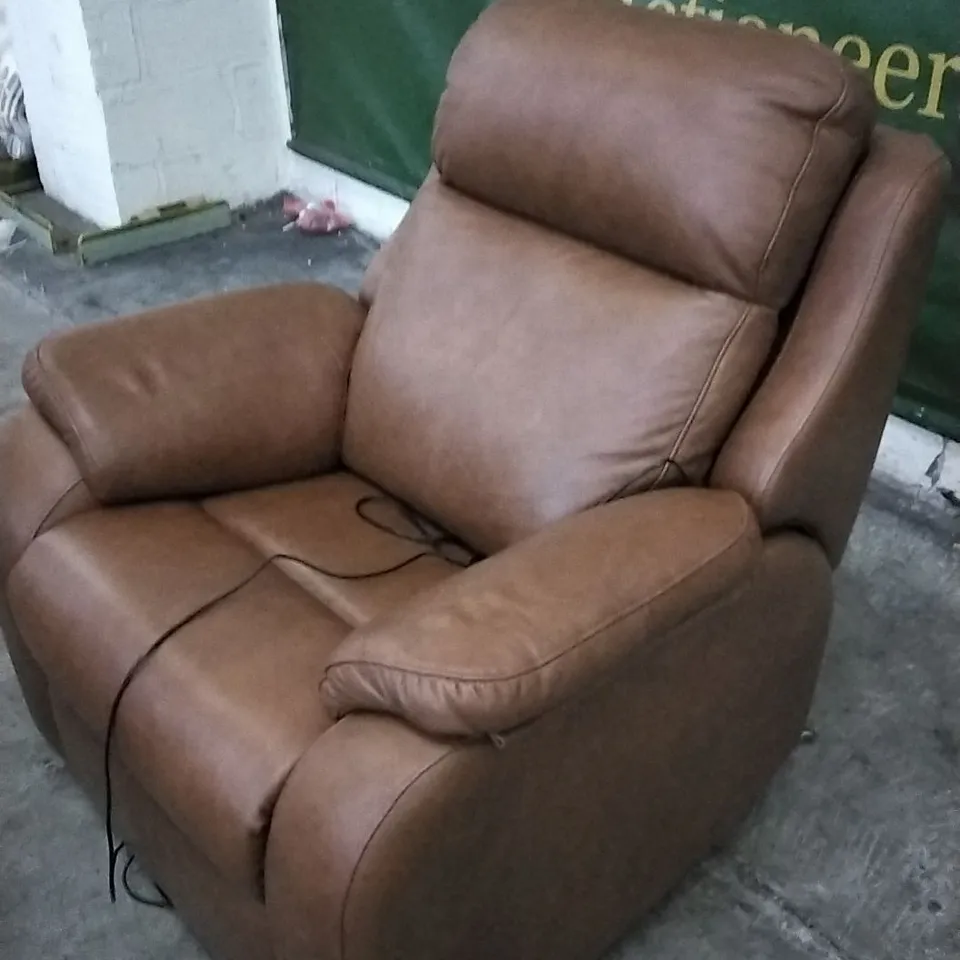 QUALITY BRITISH DESIGNED & MANUFACTURED G PLAN KINGSBURY POWER RECLINER CHAIR DALLAS TAN LEATHER