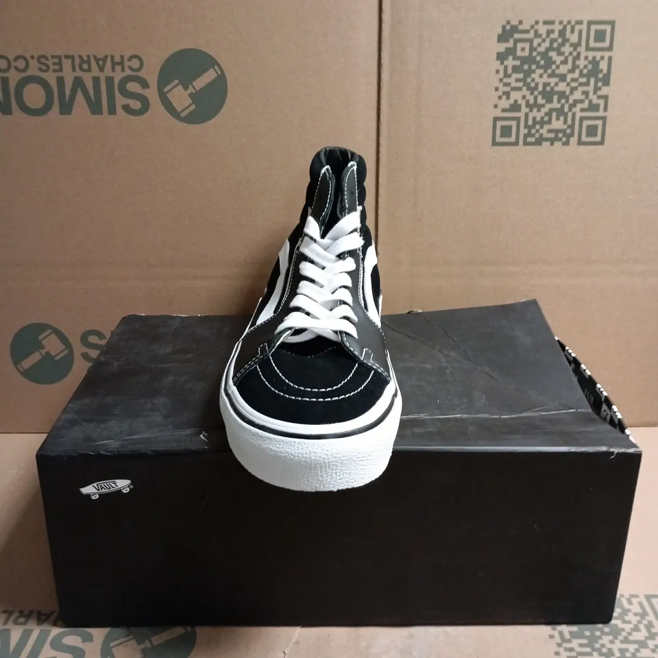 VANS VAULT X MASTERMIND JAPAN SK8-HI BOLT LX TRAINERS – BLACK, UK 10