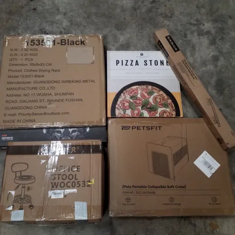 PALLET CONTAINING ASSORTED PRODUCTS INCLUDING CLOTHES DRYING RACK, PIZZA STONE, EXTENDABLE WALL MOUNT, PETS PORTABLE COLLAPSIBLE SOFT CRATE & OFFICE STOOL