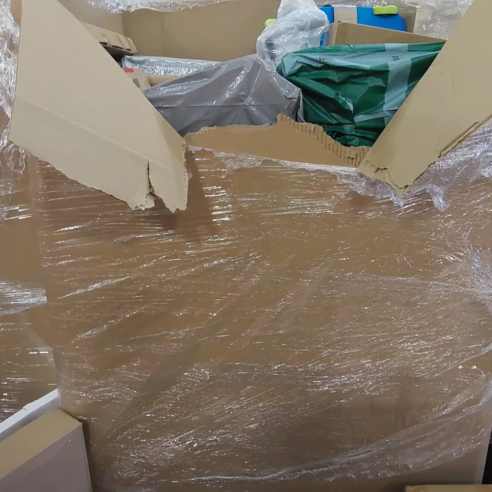 PALLET OF ASSORTED ITEMS INCLUDING: CEILING LIGHT, IRONING BOARD, TOILET SET, PET CARRIER, MEMORY FOAM CUSHION 