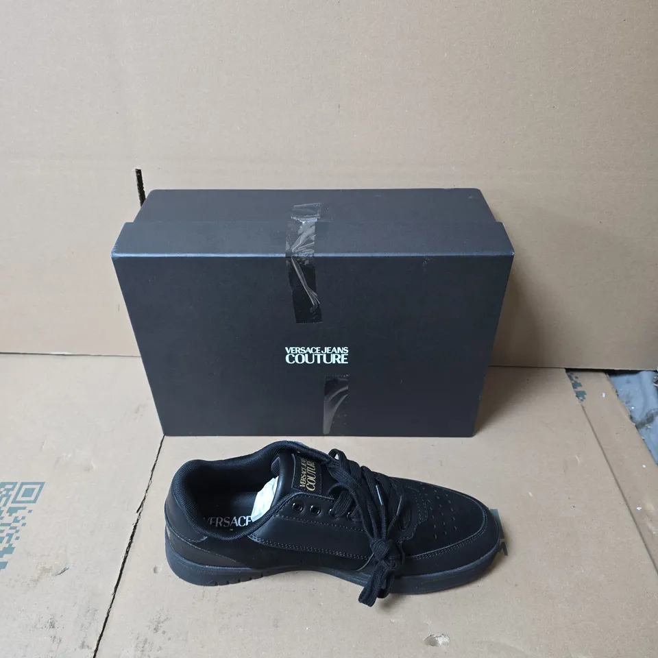 VERSACE JEANS COUTURE SNEAKERS – BLACK
