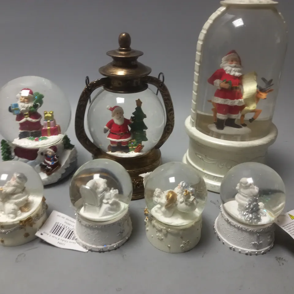 LOT OF 7 ASSORTED SEASONAL SNOW GLOBES