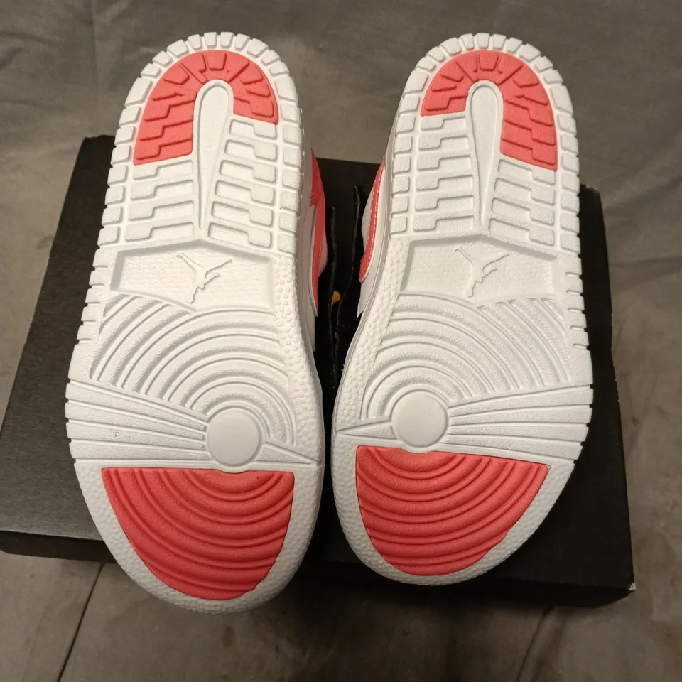 BOXED JORDAN 1 LOW ALT PS TODDLERS TRAINERS – BLACK/PINK/WHITE