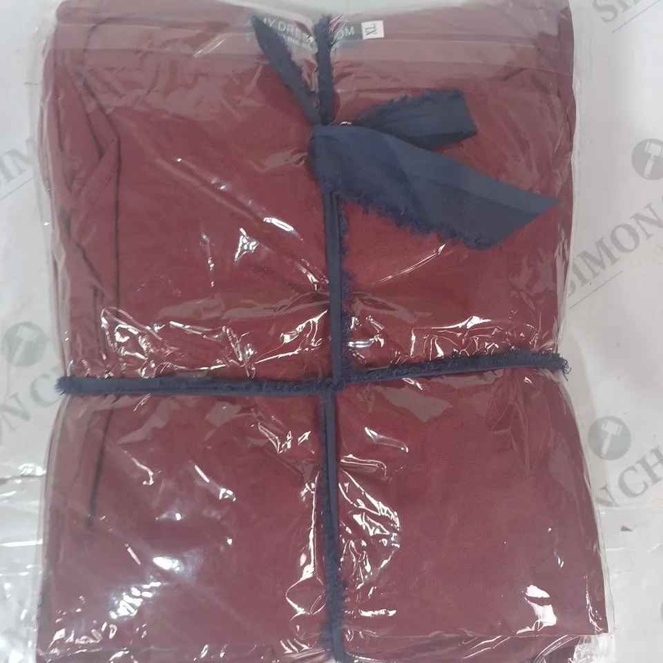 APPROXIMATELY 10 BRAND NEW MY DRESS ROOM TOPS IN BURGUNDY SIZE XL