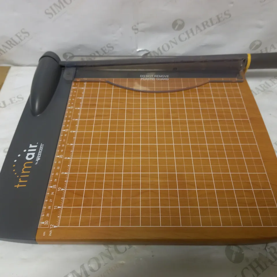 WESTCOTT 12-INCH TRIMAIR TITANIUM WOOD GUILLOTINE PAPER TRIMMER