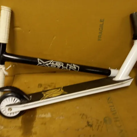 STUNTED URBAN XLS STUNT SCOOTER