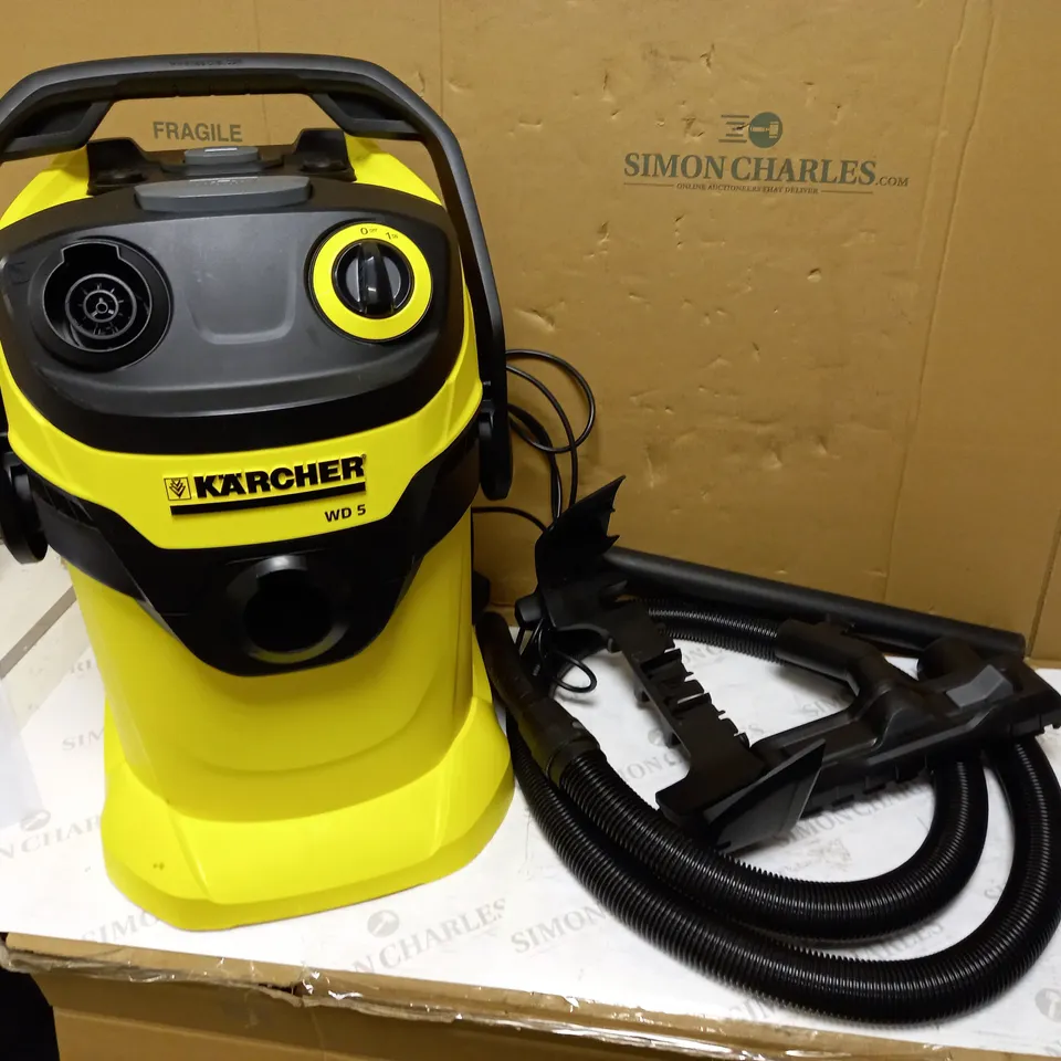 KARCHER WD5 VACUUM CLEANER