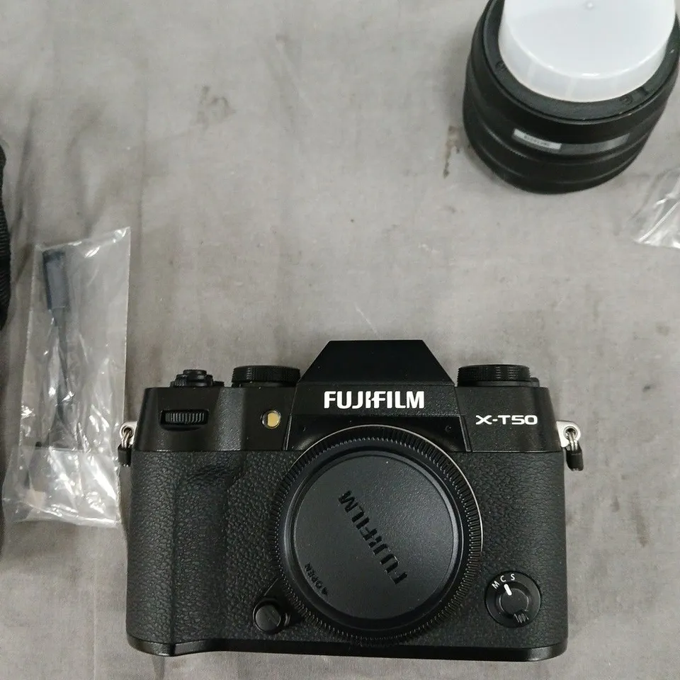 FUJIFILM X-T50 MIRRORLESS CAMERA WITH XC 15-45MM F3.5-5.6 OIS PZ KIT – BLACK