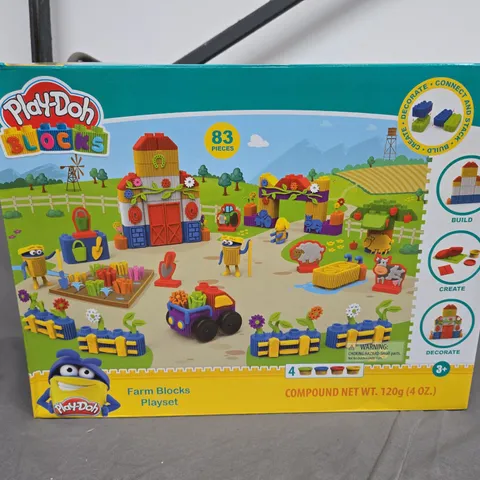 BOXED AND SEALED PLAY-DOH BLOCKS FARM BLOCKS PLAYSET