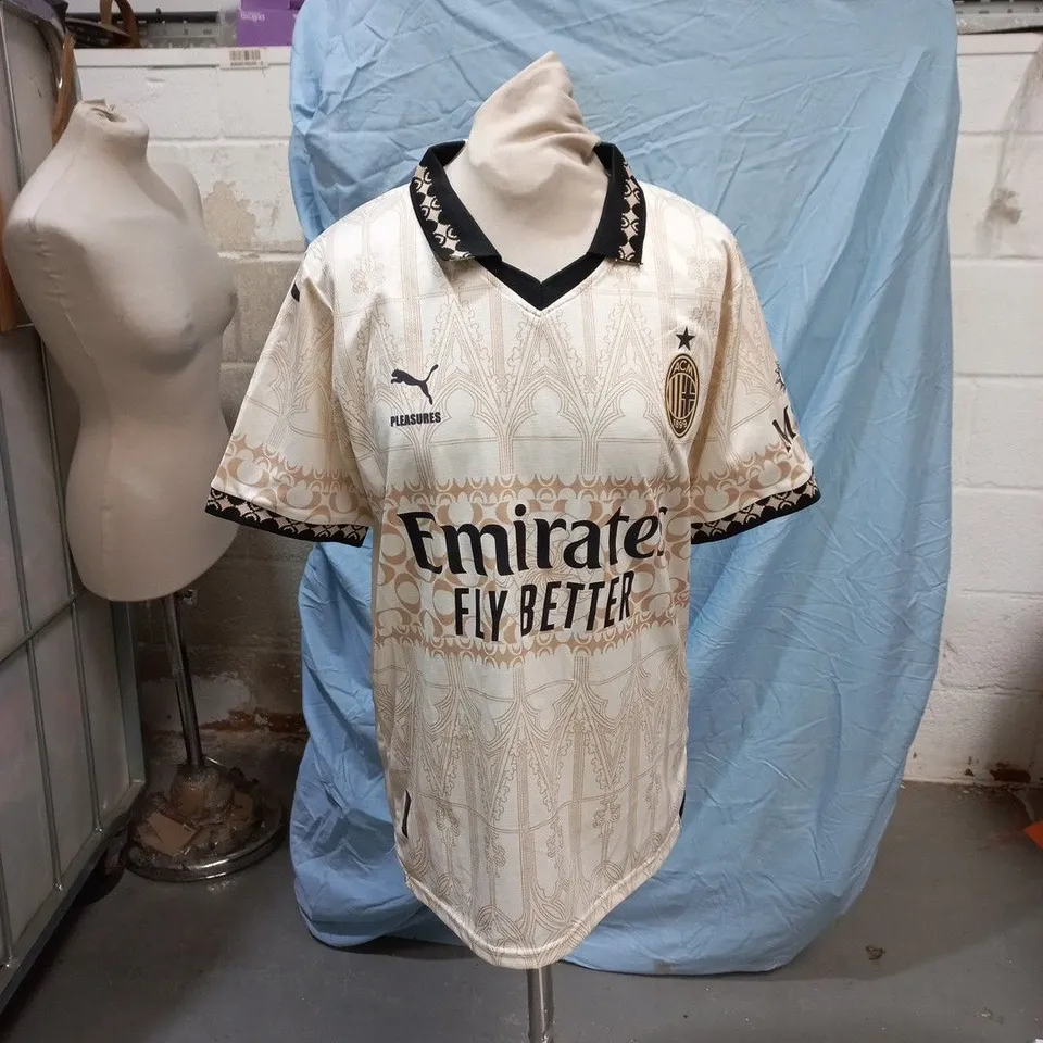 PUMA AC MILAN FOOTBALL SHIRT – WHITE AWAY JERSEY EMIRATES FLY BETTER SPONSOR (SIZE S)