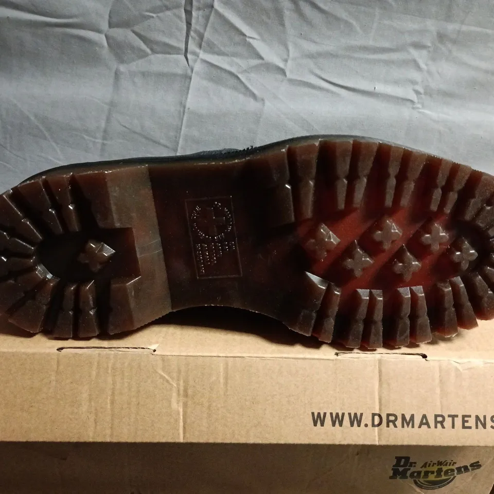 BOXED PAIR OF DR. MARTENS BLACK LEATHER LACE-UP SHOES – MEN'S - UK SIZE 6
